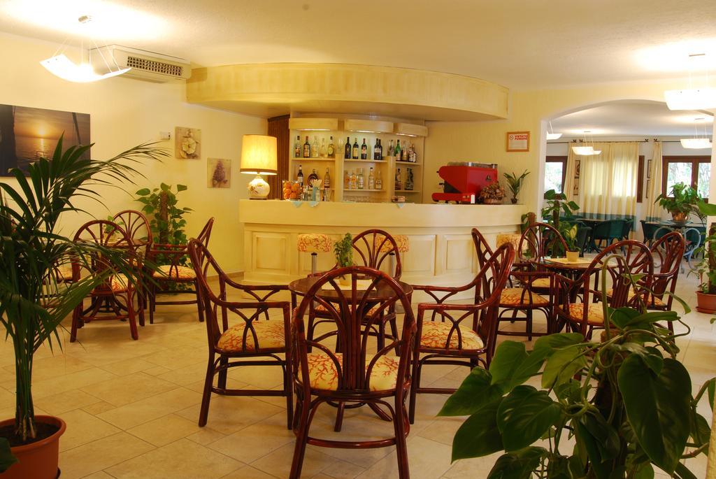 Hotel Mon Repos Baja Sardinia Extérieur photo