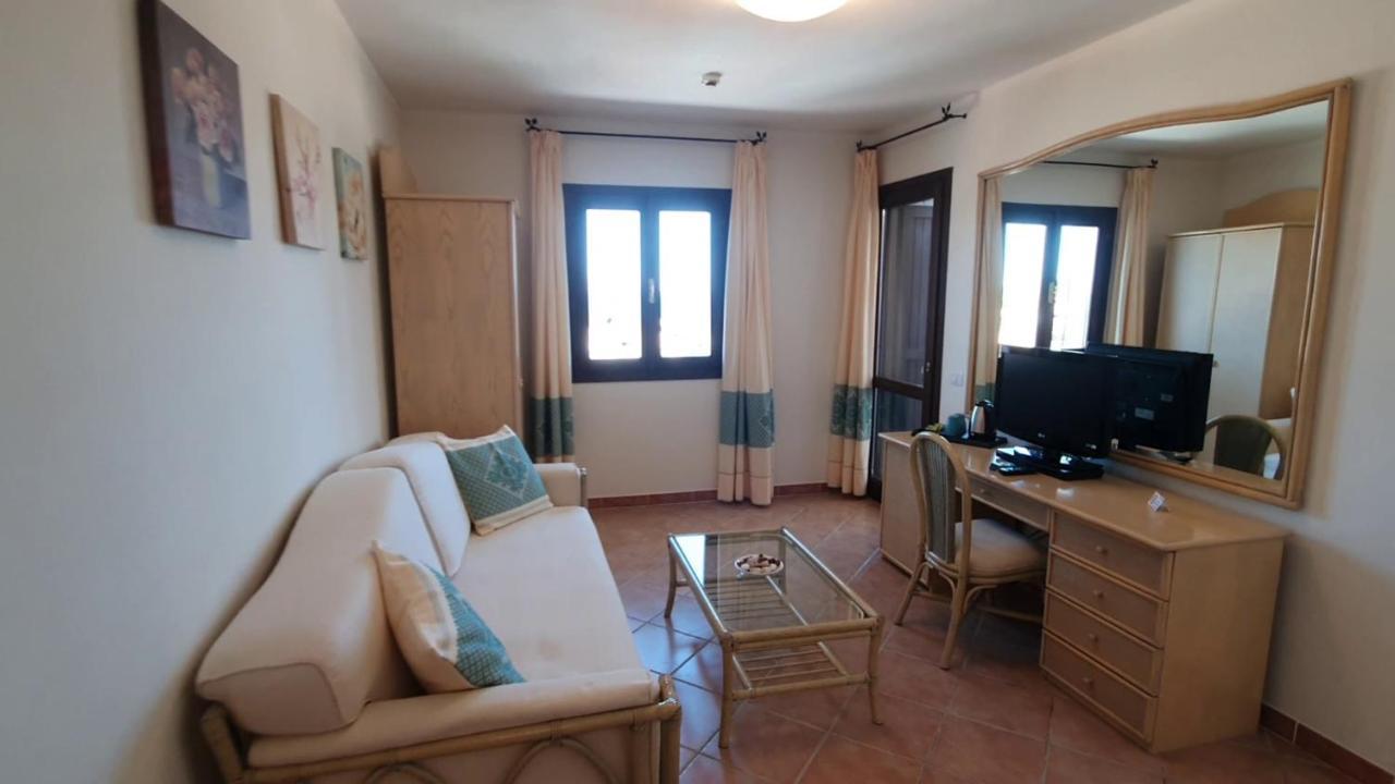 Hotel Mon Repos Baja Sardinia Extérieur photo