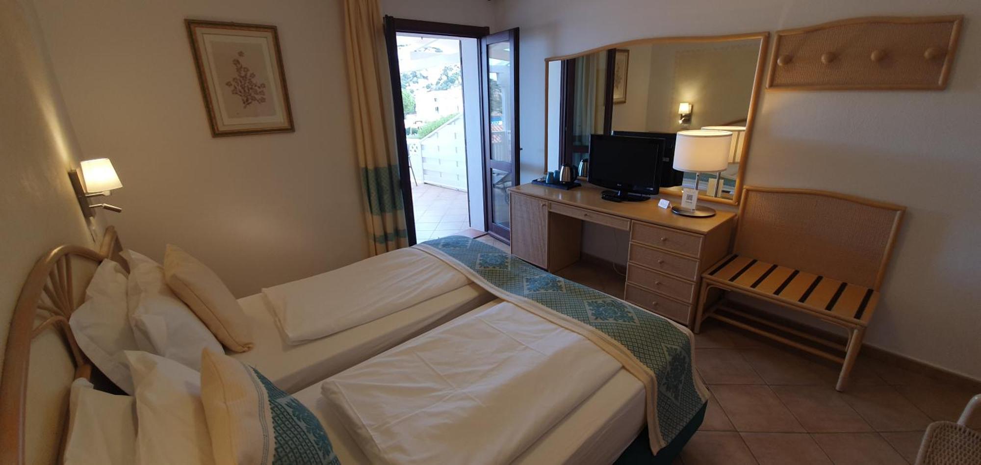 Hotel Mon Repos Baja Sardinia Extérieur photo