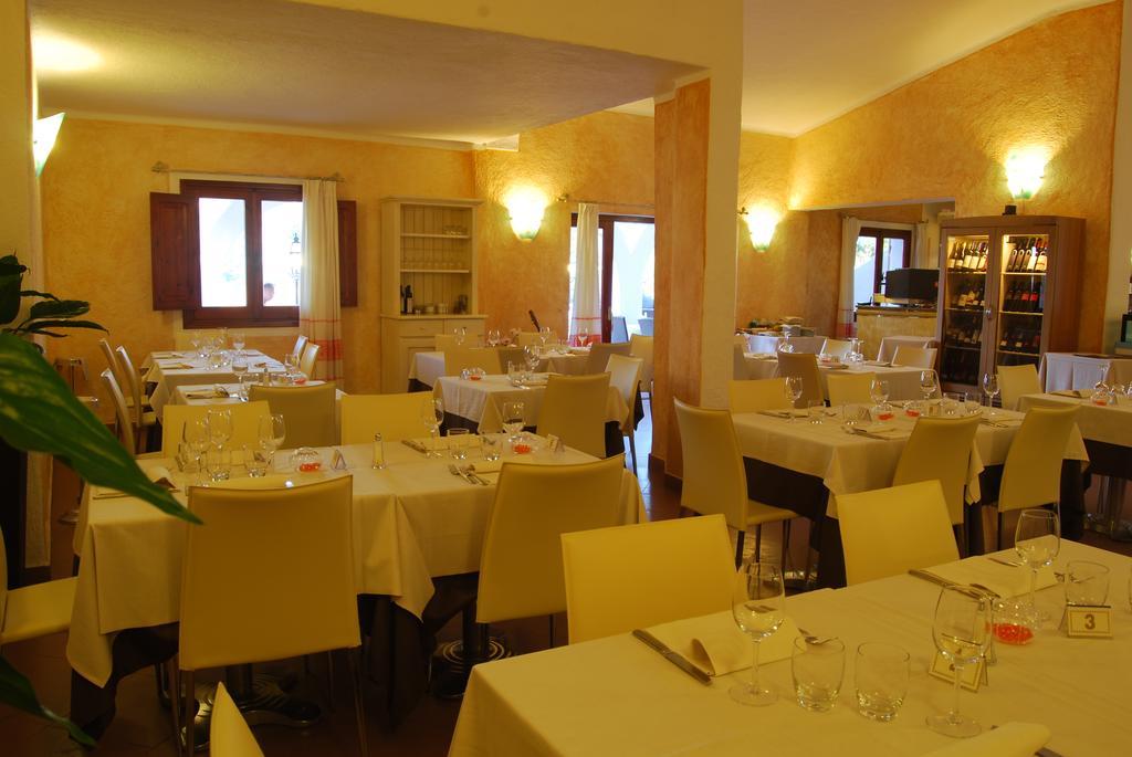 Hotel Mon Repos Baja Sardinia Extérieur photo