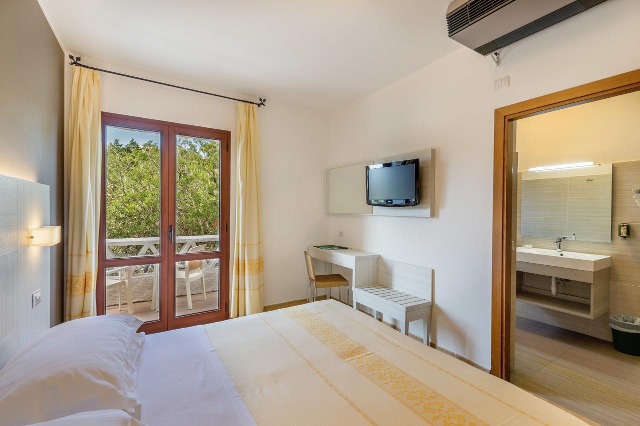 Hotel Mon Repos Baja Sardinia Extérieur photo